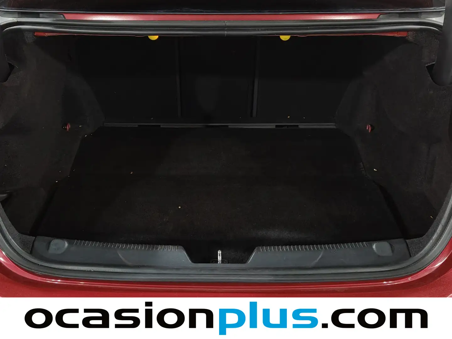 Foto Jaguar XE Jaguar XE 2.0 Diesel Pure RWD Auto (180 CV)