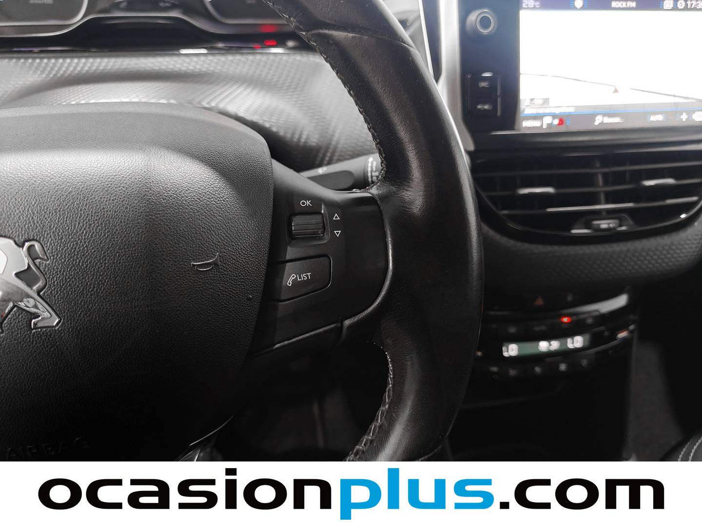 Peugeot 208 Peugeot 208 1.2L PureTech Allure (110 CV) gasolina
