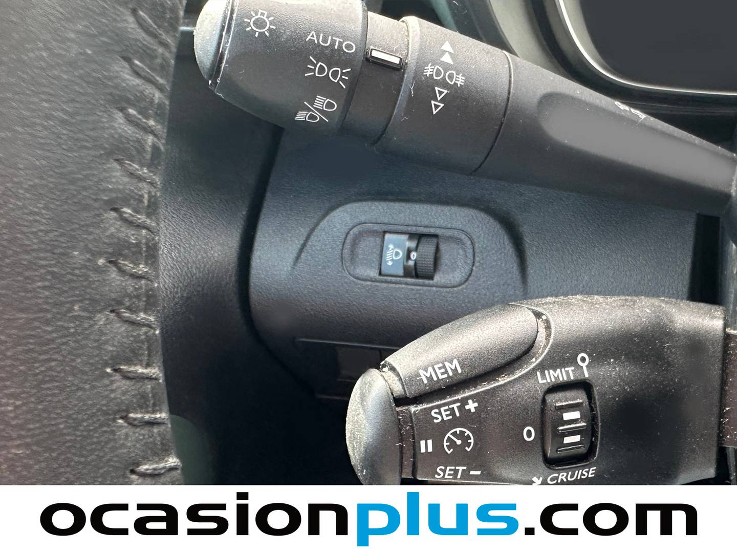 Extras y acabados del Citroën Berlingo Citroen Berlingo Furgon BlueHDi 75 Talla M Control (76 CV)