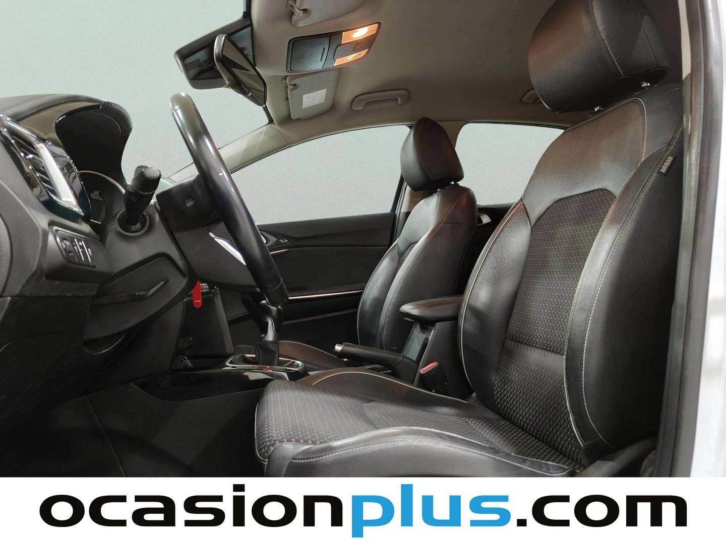 Foto asientos delanteros KIA Ceed KIA Ceed 1.0 T-GDi Tech (120 CV)