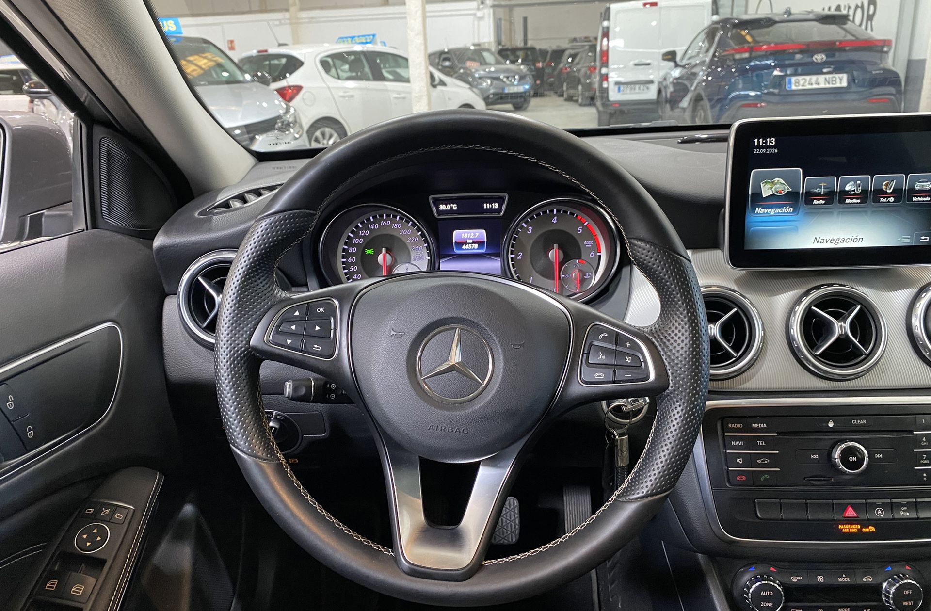 Mercedes-Benz GLA 200 d Urban - foto 20