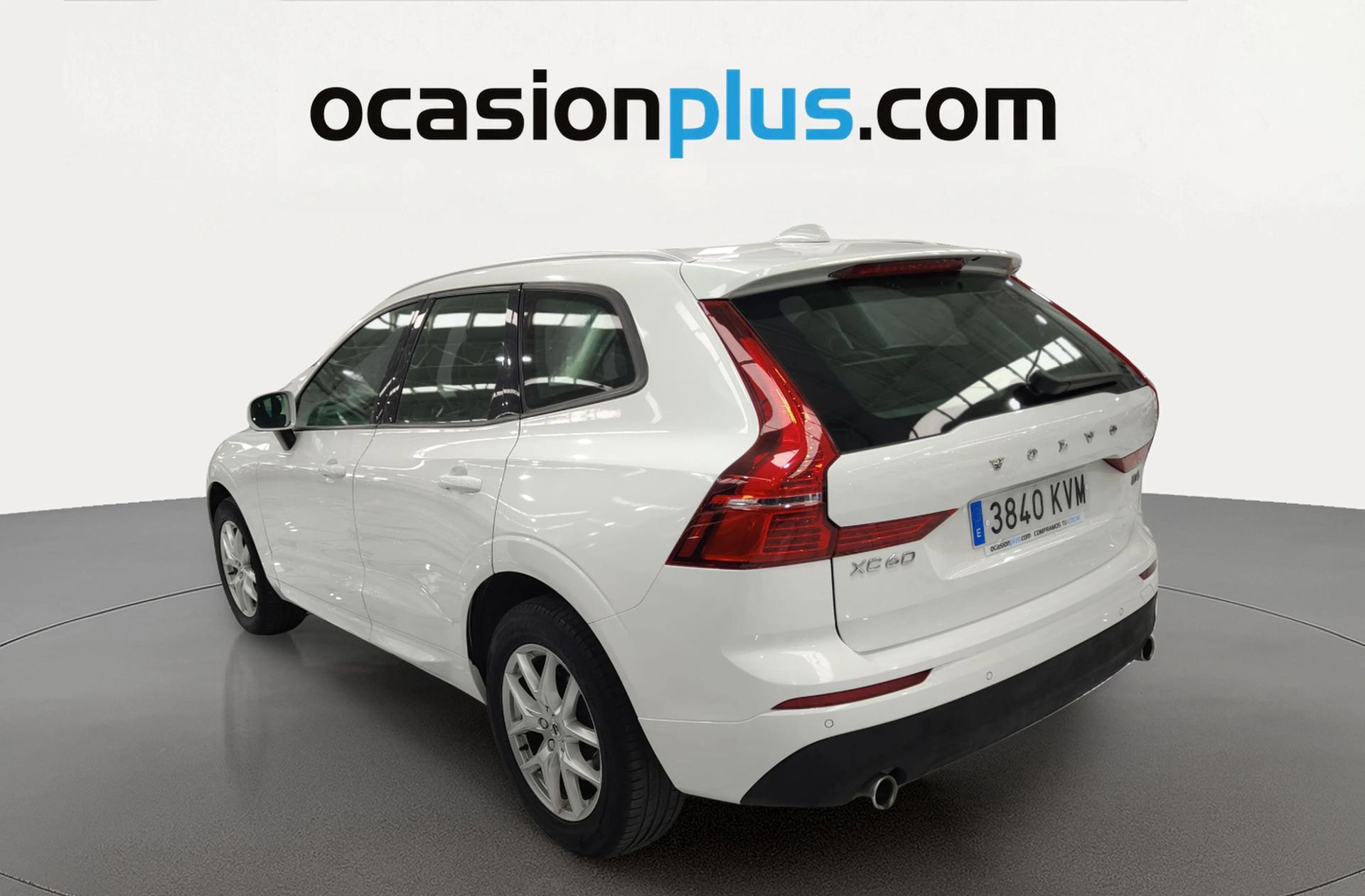 Volvo XC60 D4 Momentum - foto 3