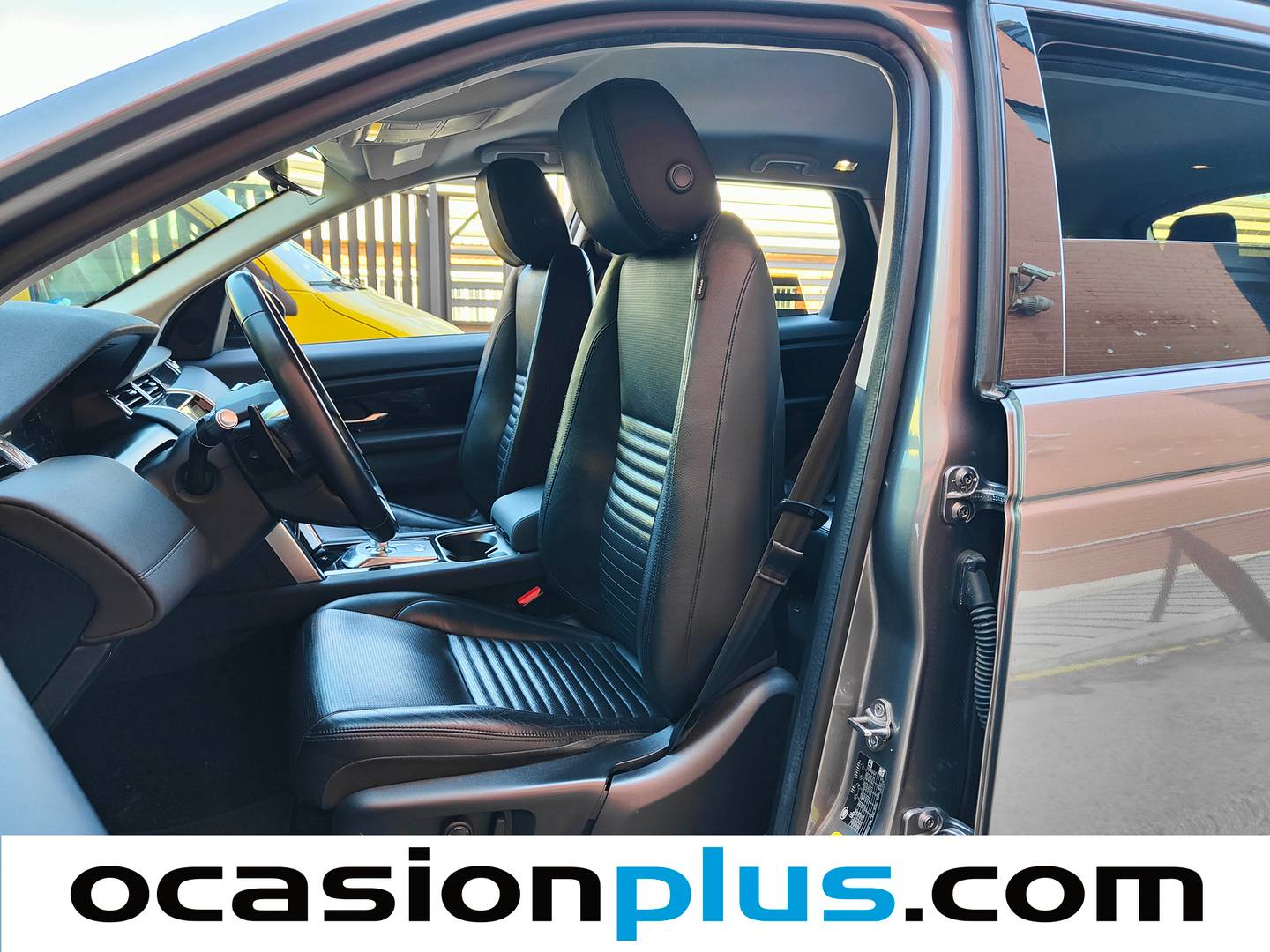 Foto asientos delanteros Land Rover Discovery Sport Land Rover Discovery Sport 2.0D I4 S AWD Auto (150 CV)