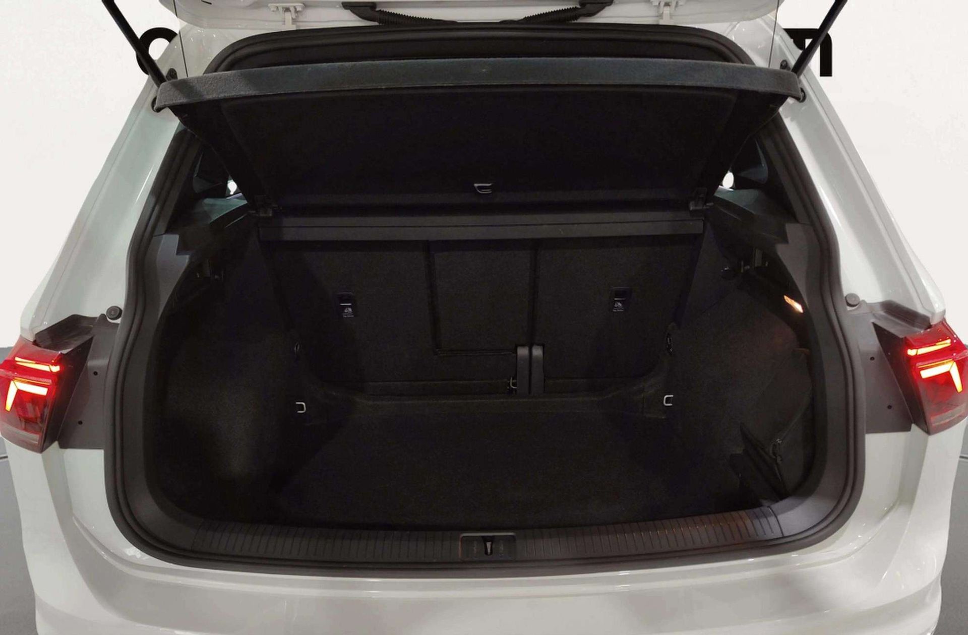 Volkswagen Tiguan R-Line 1.5 TSI DSG - foto 20