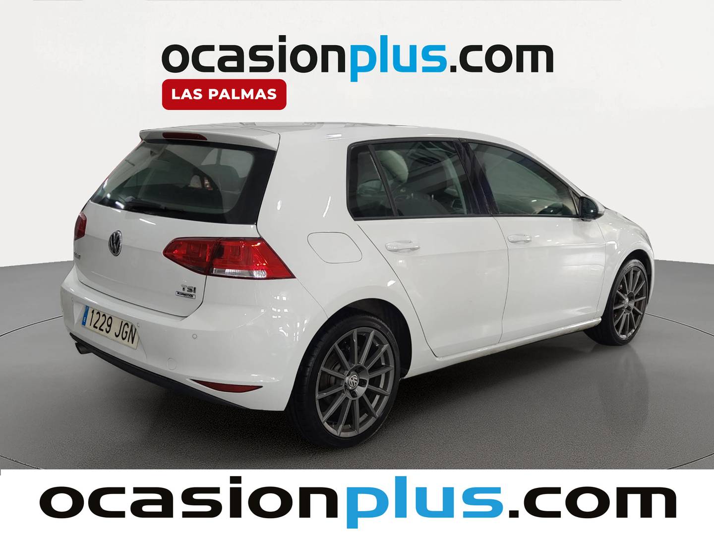 Foto trasera Volkswagen Golf Volkswagen Golf Edition 1.2 TSI BMT (105 CV) derecha