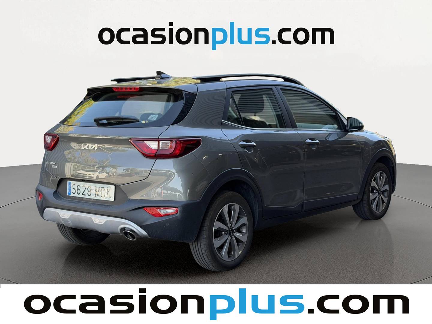 Foto trasera KIA Stonic KIA Stonic 1.0 T-GDi MHEV Drive iMT (120 CV) derecha