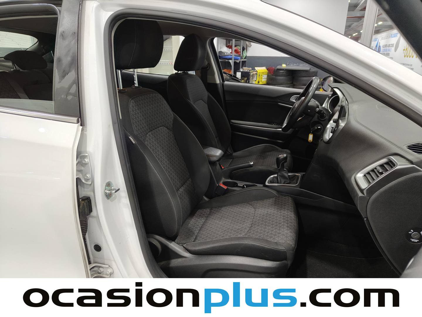 Foto KIA XCeed Kia XCeed 1.0 T-GDi Drive (120 CV)