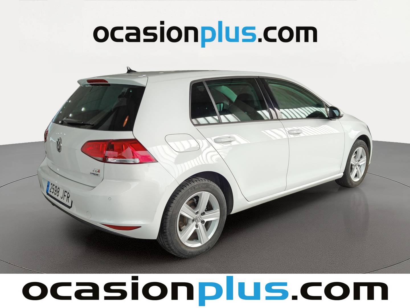 Foto trasera Volkswagen Golf Volkswagen Golf Advance 1.6 TDI BMT (105 CV) derecha