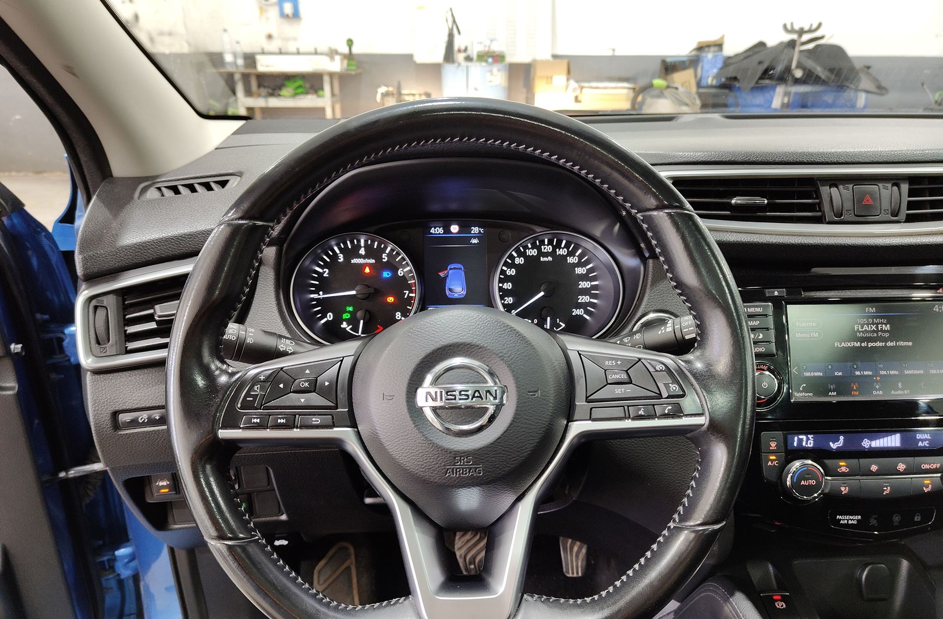 Nissan Qashqai DIG-T 160 N-Connecta 4x2 DCT - foto 22