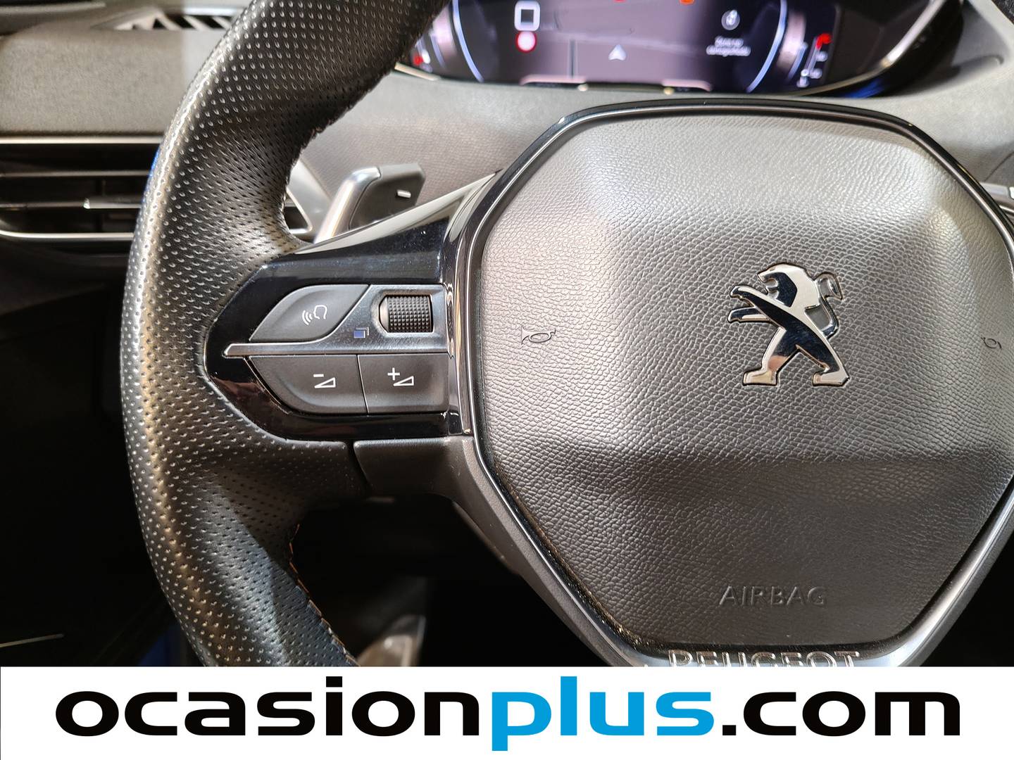 Peugeot 3008 Peugeot 3008 BlueHDi 130 S&S GT EAT8 (130 CV) automático