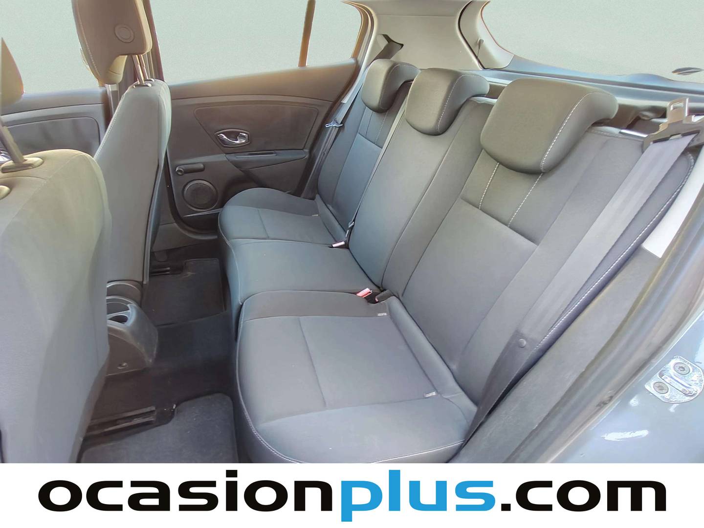 Foto asientos traseros Renault Mégane Renault Megane 1.6 16v Authentique (100 CV)
