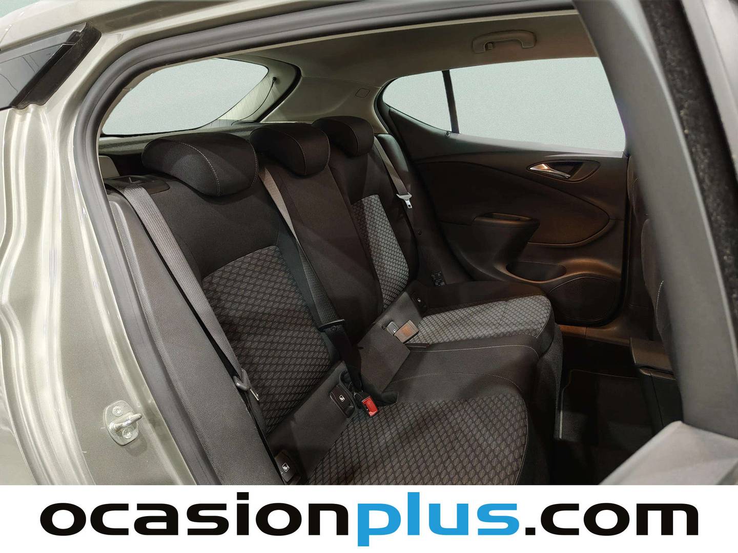 Foto Opel Astra Opel Astra 1.6 CDTI Selective (110 CV)