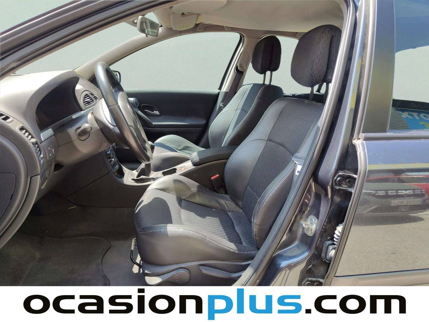 Foto asientos delanteros Renault Laguna Renault Laguna 2.0 dCi Dynamique (150 CV)