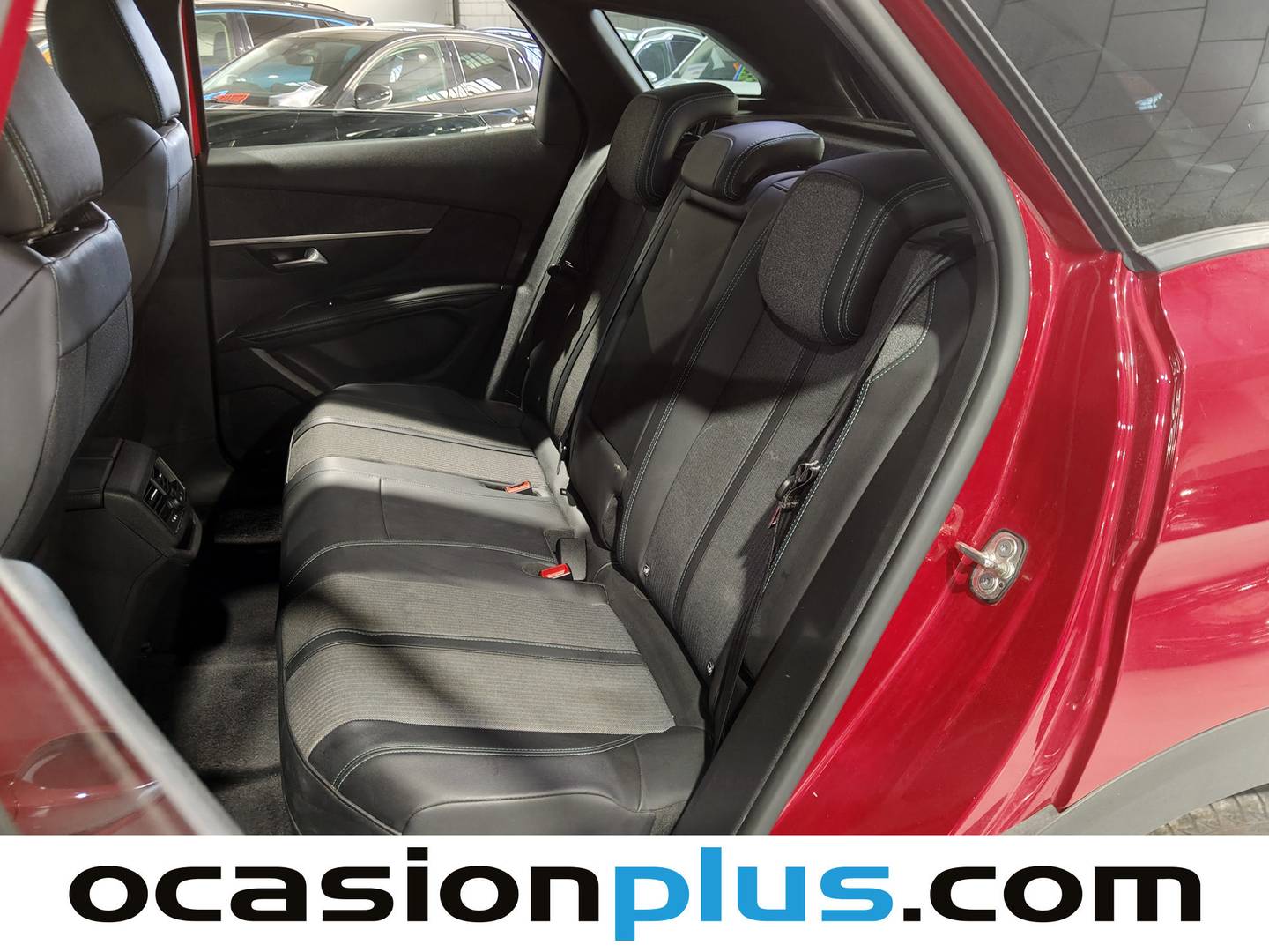 Foto Peugeot 3008 Hybrid Peugeot 3008 Hybrid 300 Allure Pack e-EAT8 (300 CV)