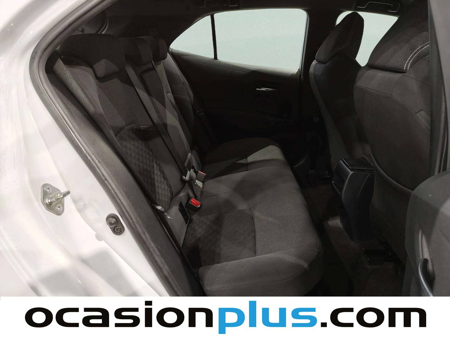 Foto Toyota Corolla Toyota Corolla 140H Active Plus (140 CV)