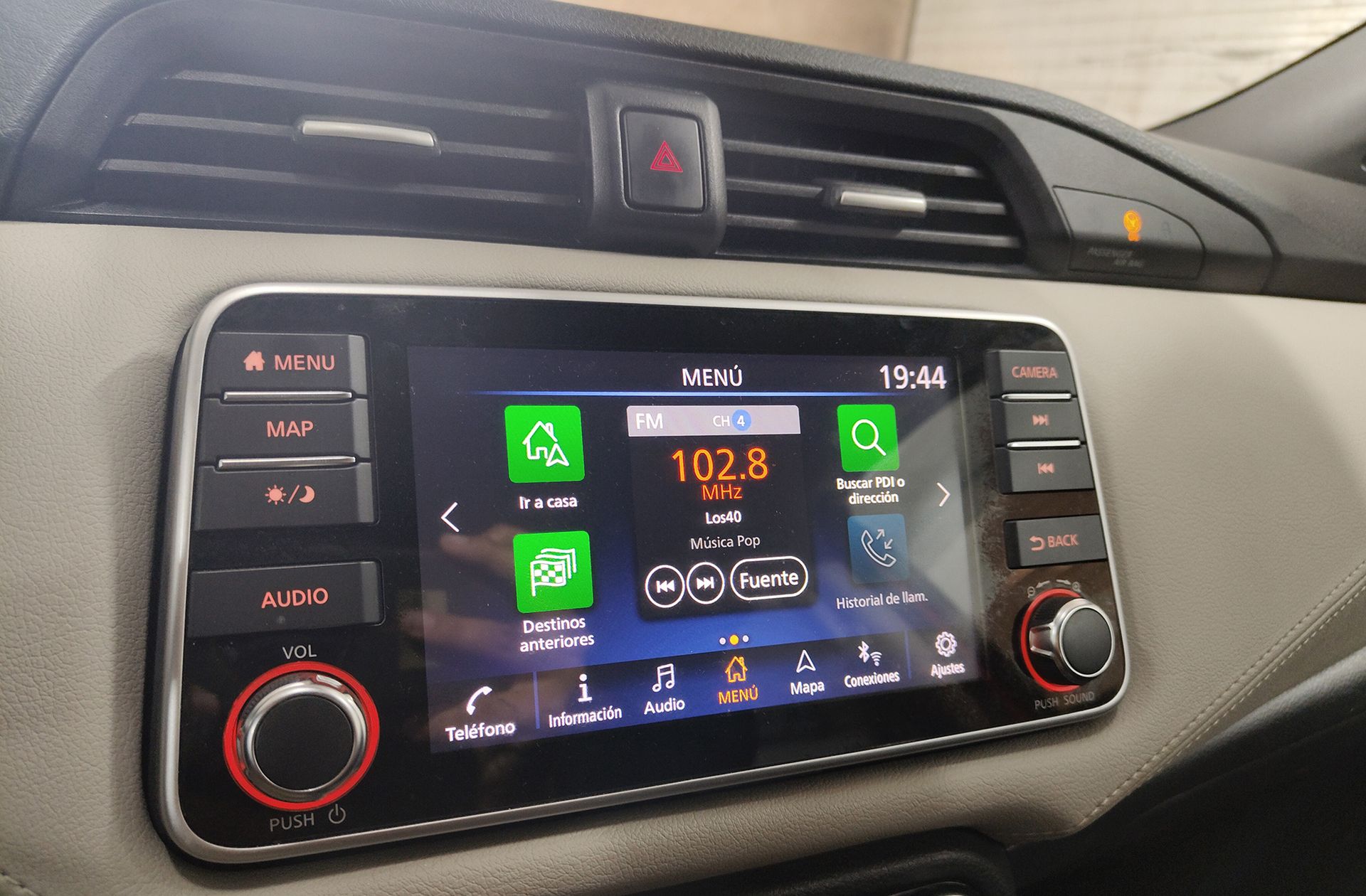 Nissan Micra IG-T N-Connecta CVT - foto 28