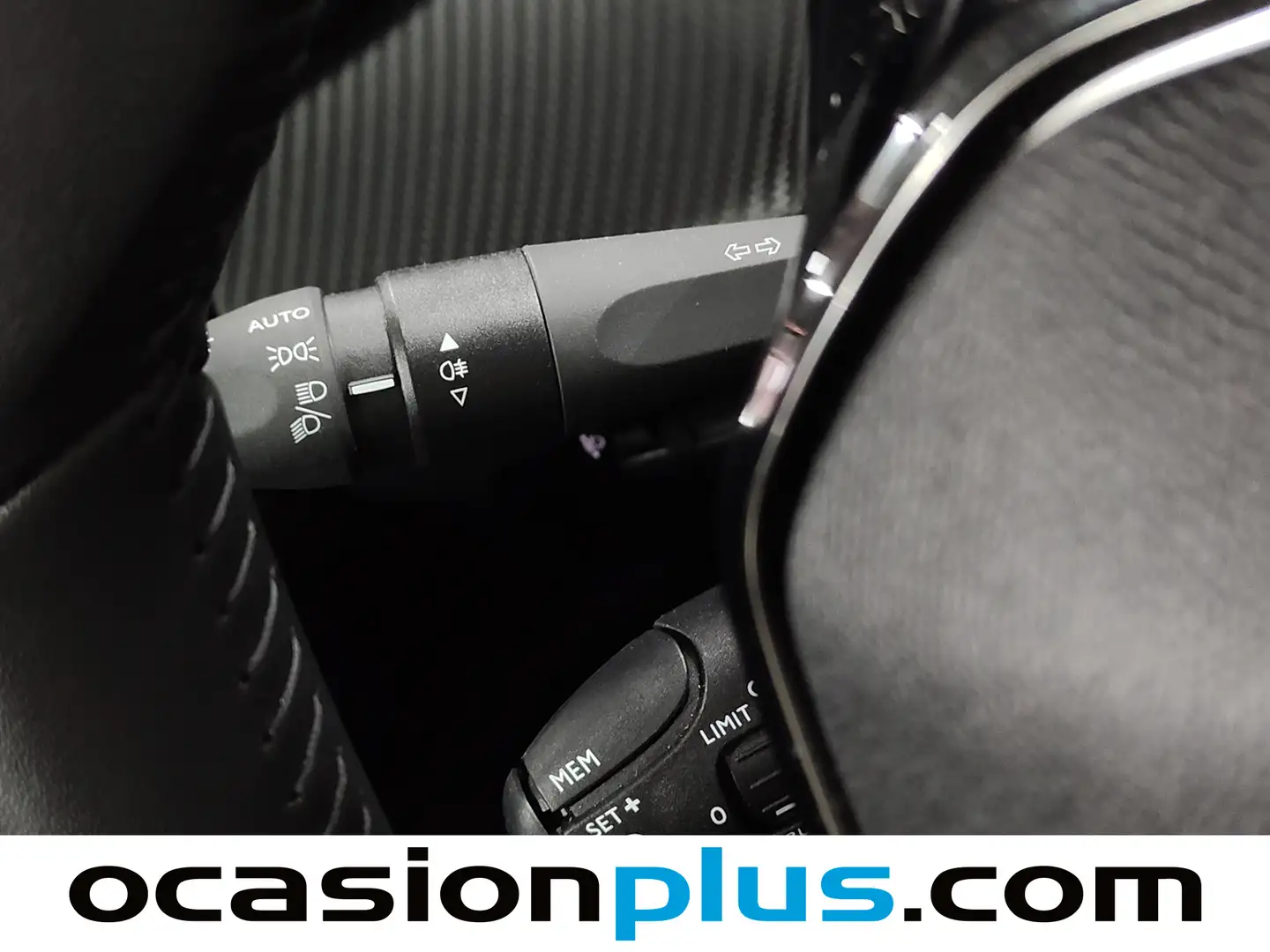 Foto Peugeot 2008 Peugeot 2008 PureTech 100 S&S Allure (100 CV)