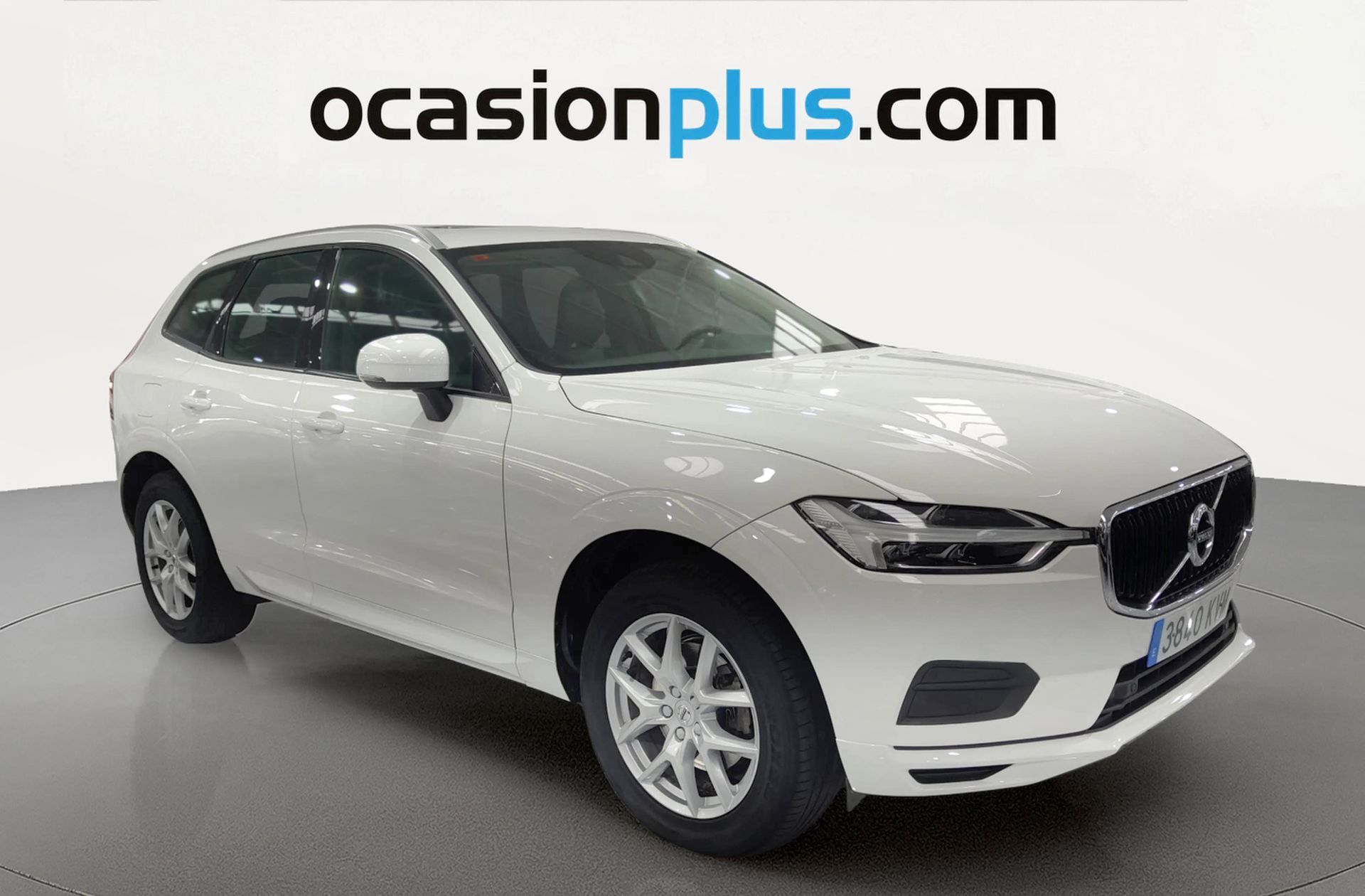 Volvo XC60 D4 Momentum - foto 2