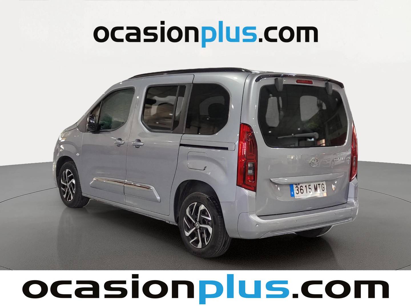 Foto trasera Toyota Proace City Verso Toyota Proace City Verso Combi 1.5D L1 VX (131 CV) izquierda