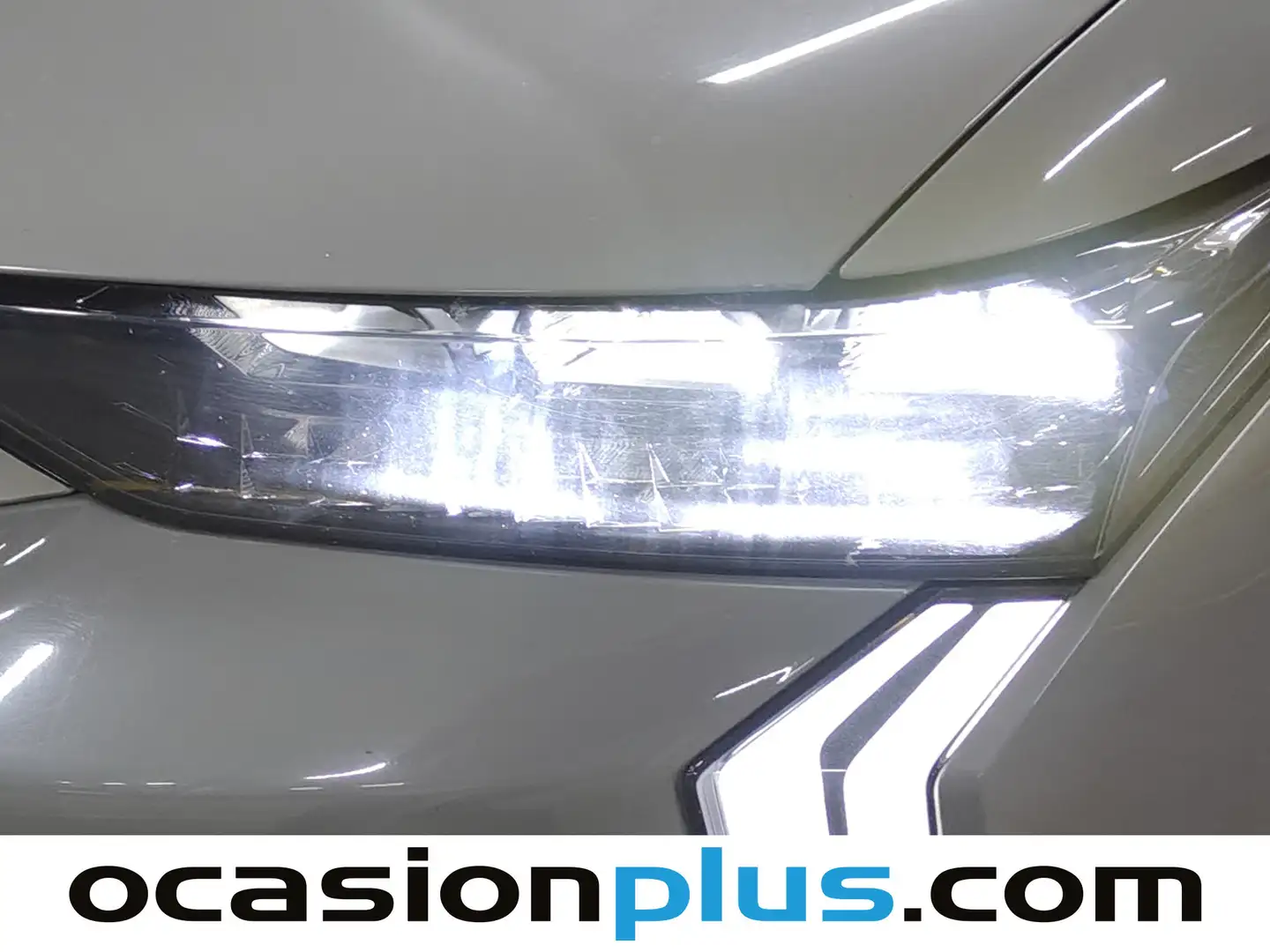 Foto DS DS 4 DS DS4 BlueHDi 130 Trocadero Auto (130 CV)