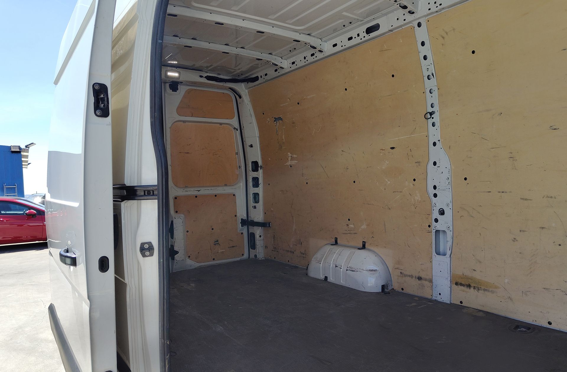 Renault Master Furgon L3H2 3500 Energy RG dCi - foto 15