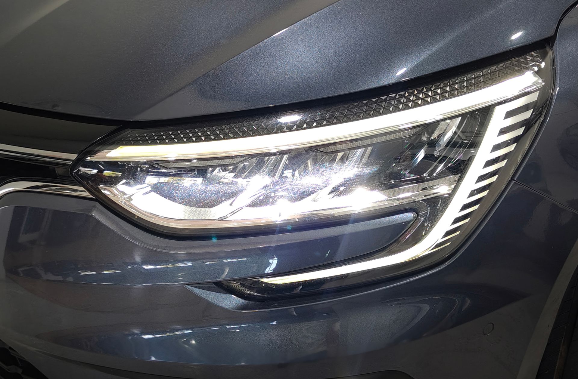 Renault Mégane Sport Tourer Techno TCe EDC GPF - foto 15