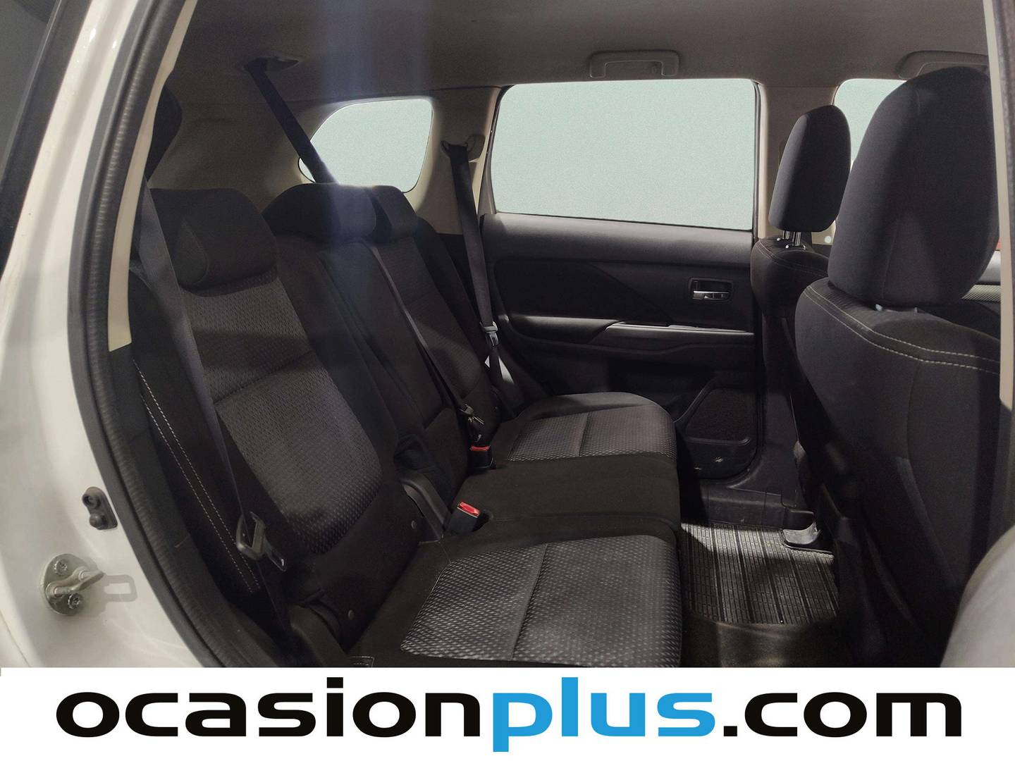 Mitsubishi Outlander Mitsubishi Outlander 200 MPI Motion 2WD CVT (150 CV) al mejor precio