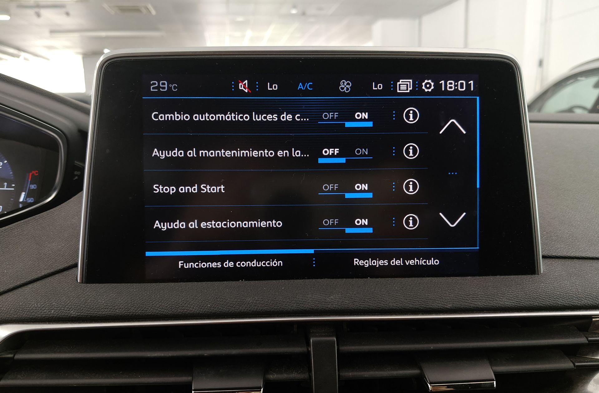 Peugeot 3008 PureTech 130 GT Line EAT8 - foto 15