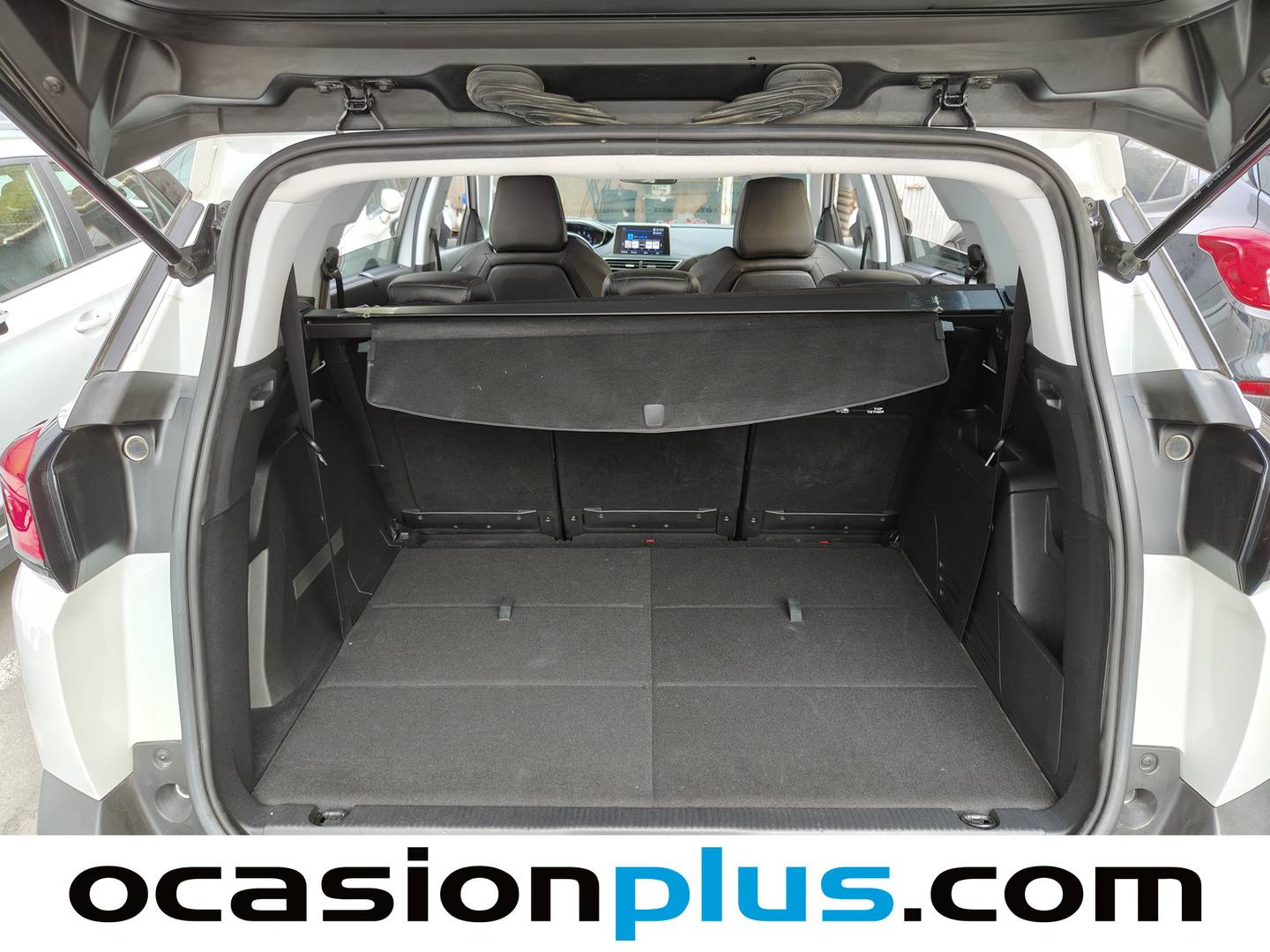Fotos maletero Peugeot 5008 Peugeot 5008 BlueHDi 130 S&S Allure (130 CV) 7 Plazas