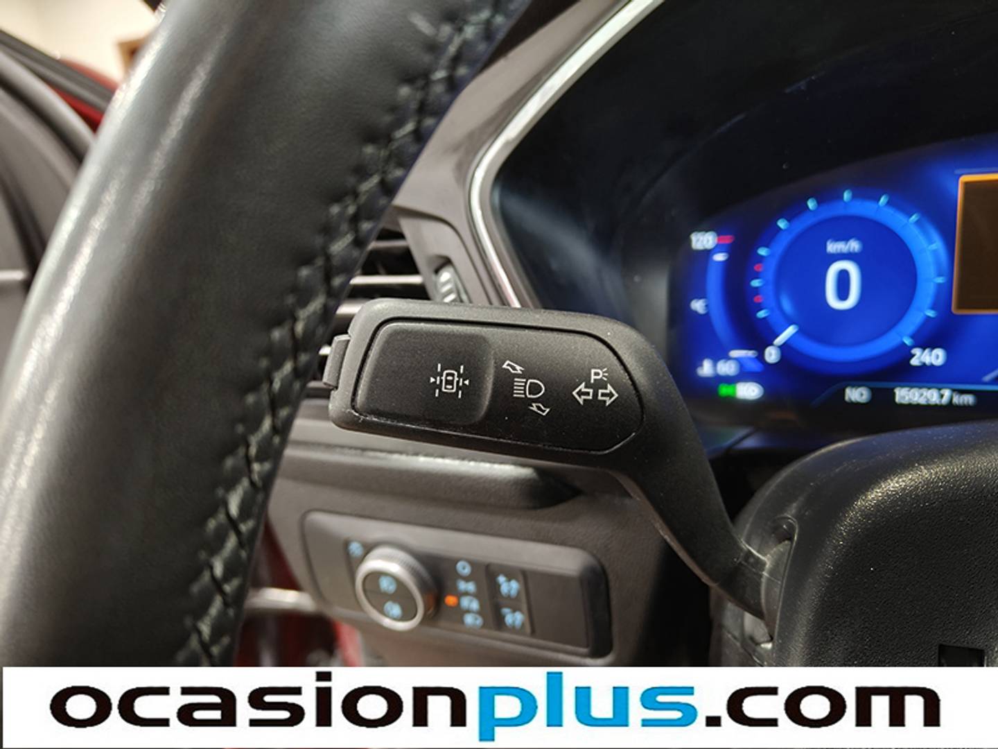 Foto Ford Kuga Ford Kuga 1.5 EcoBlue Trend (120 CV)