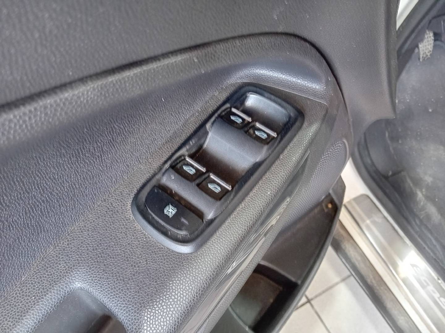 Foto Ford EcoSport Ford EcoSport 1.5 TDCi Titanium  (95 CV)