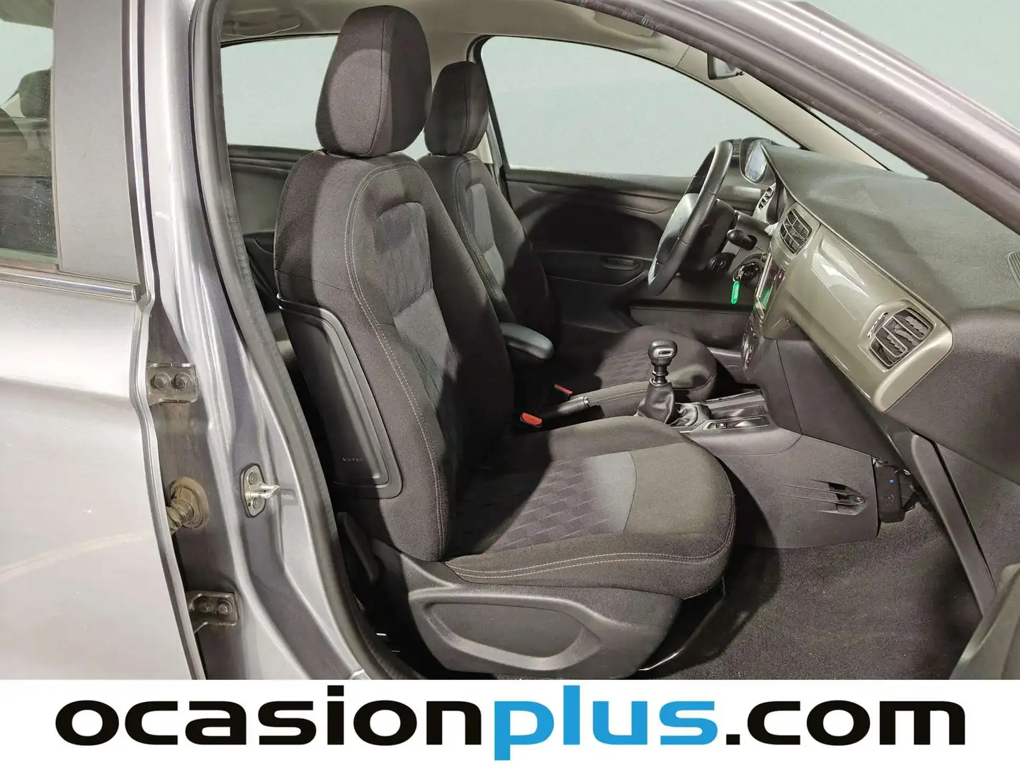 Foto Citroën C-Elysée Citroen C-Elysee BlueHDi 100 Origins (102 CV)