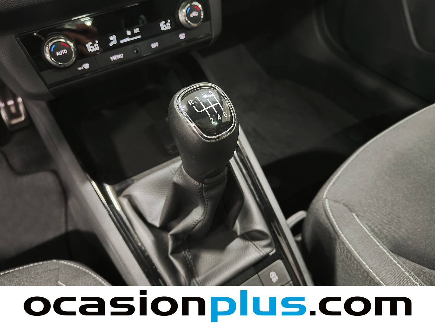 Skoda Kamiq Skoda Kamiq 1.0 TSI Sport(115 CV) de segunda mano