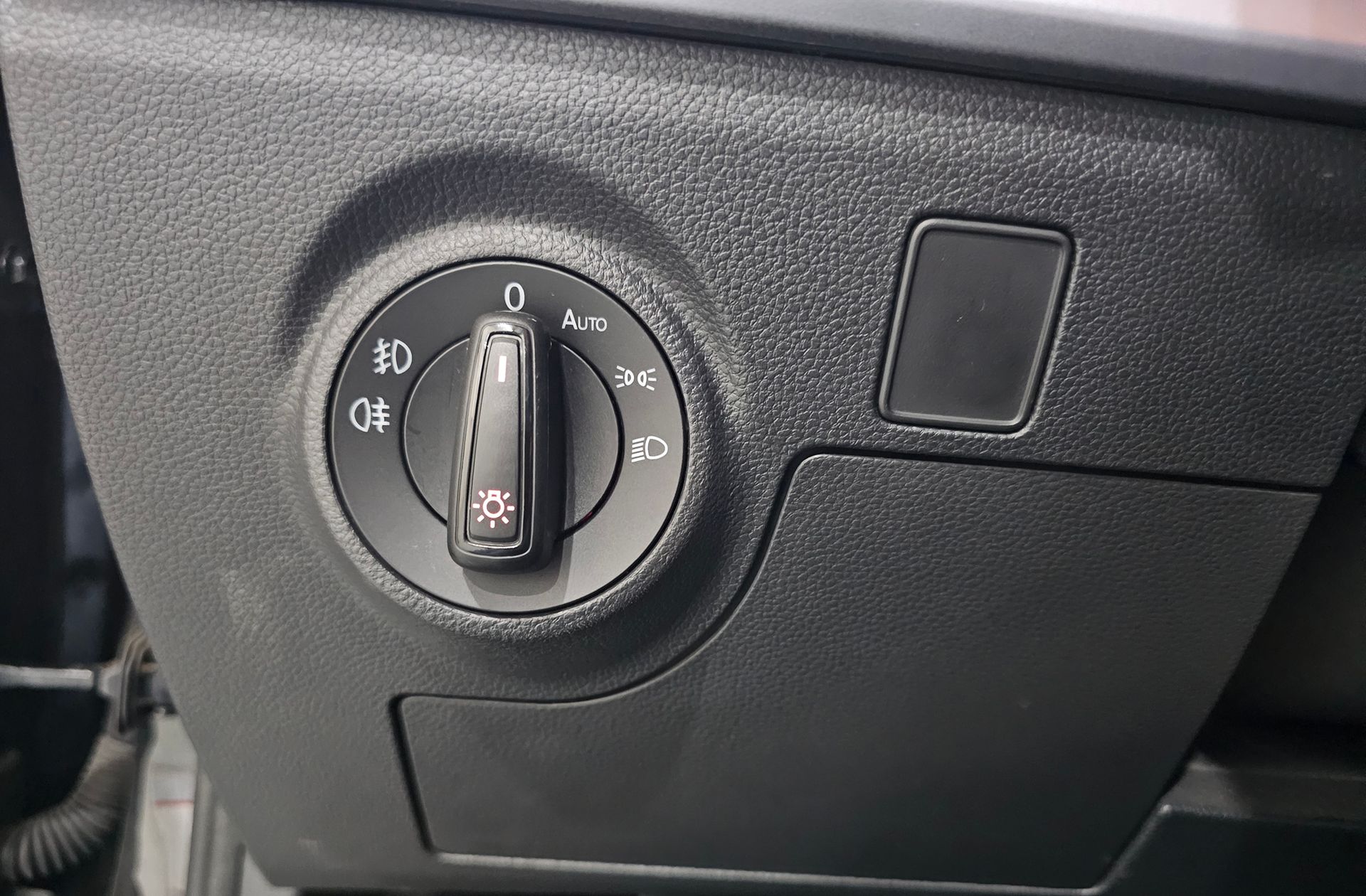 SEAT Ibiza 1.5 TSI FR Plus DSG - foto 13