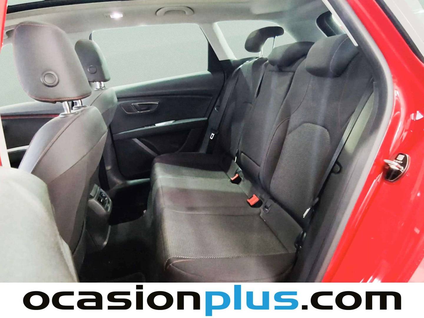 Foto asientos traseros Seat León Seat León ST 1.4 TSI S&S FR (125 CV)