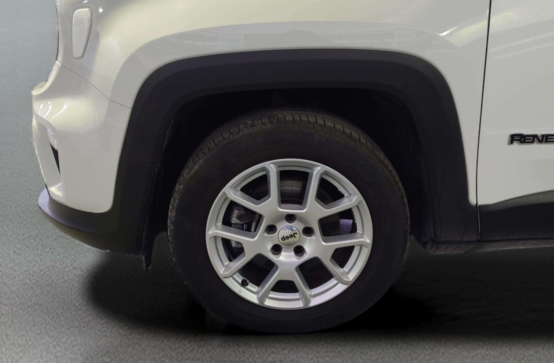 Jeep Renegade eHybrid 1.5 Altitude DCT - foto 36