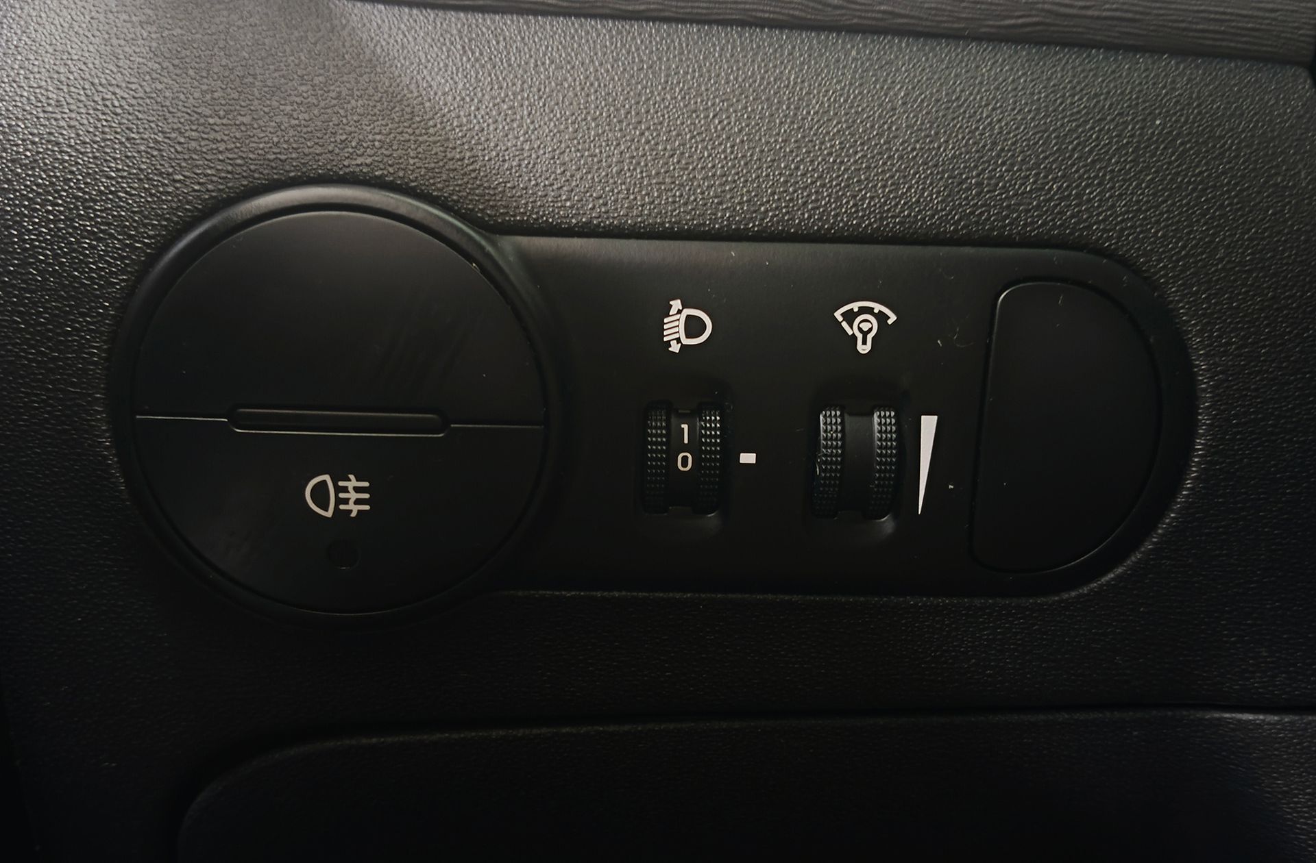 Hyundai i10 1.1 GL Classic AA - foto 10