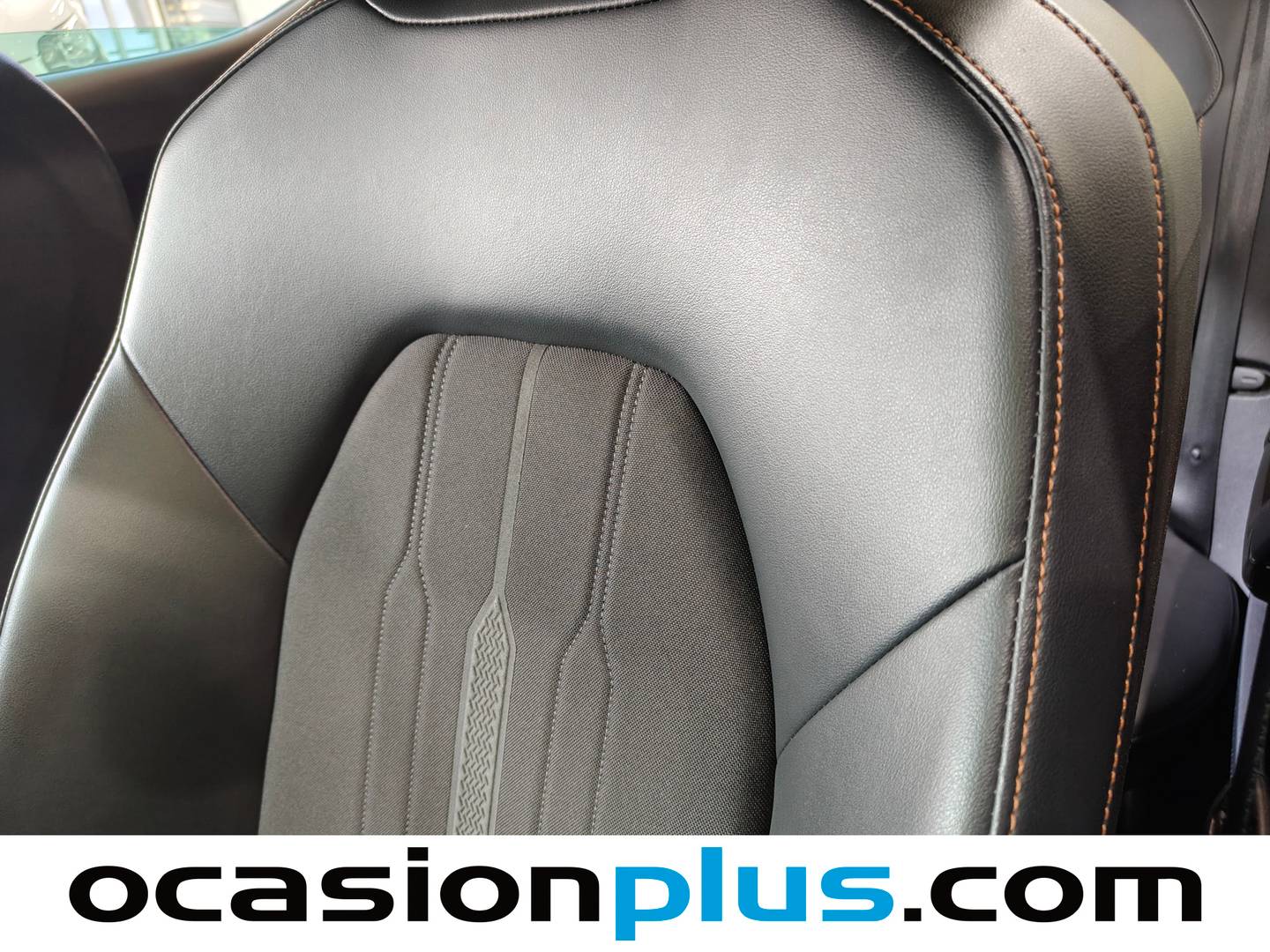 Equipamiento del Cupra León Cupra León 1.5 eTSI DSG (150 CV)