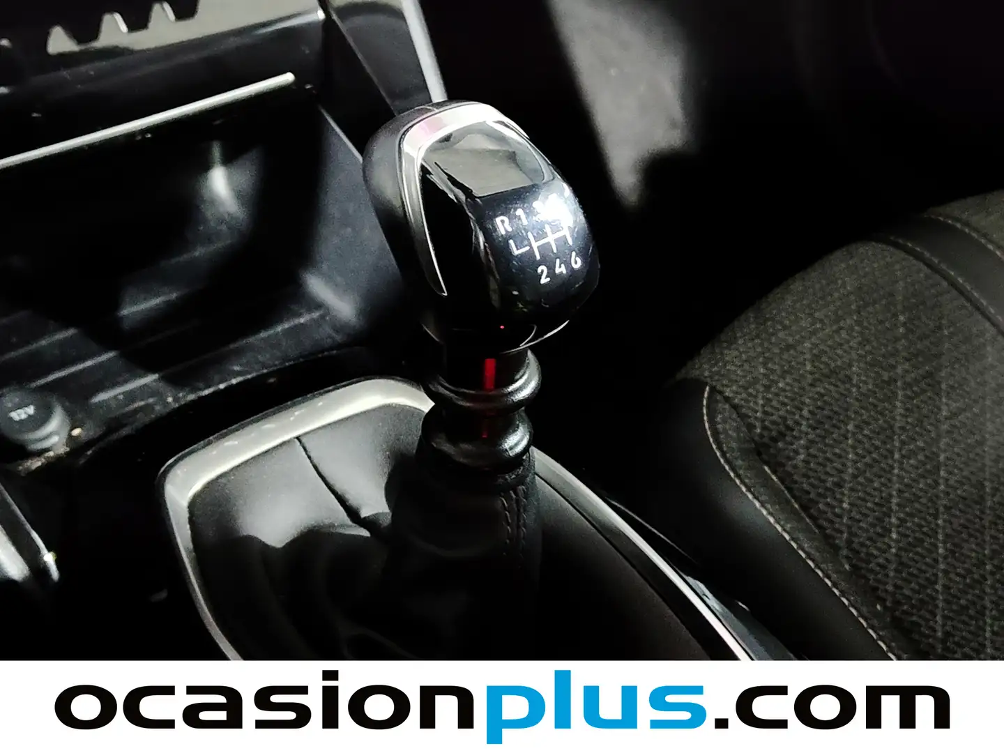 Foto Peugeot 208 Peugeot 208 PureTech 100 Allure (100 CV)