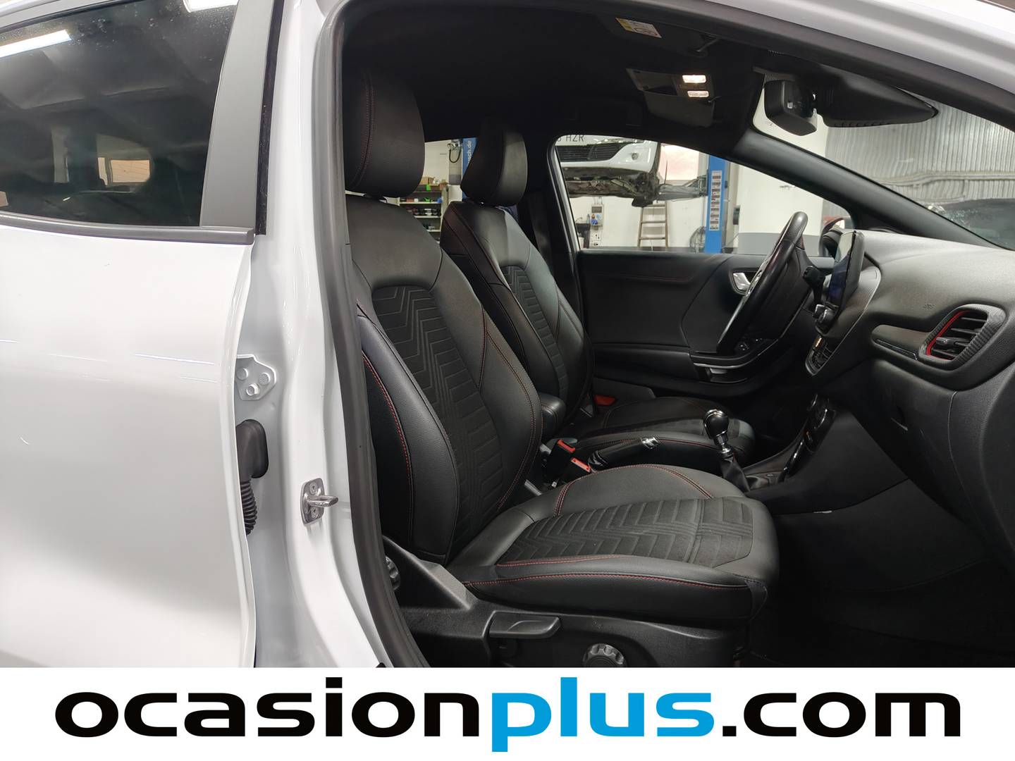 Foto Ford Puma Ford Puma 1.0 EcoBoost MHEV ST-Line X (125 CV)