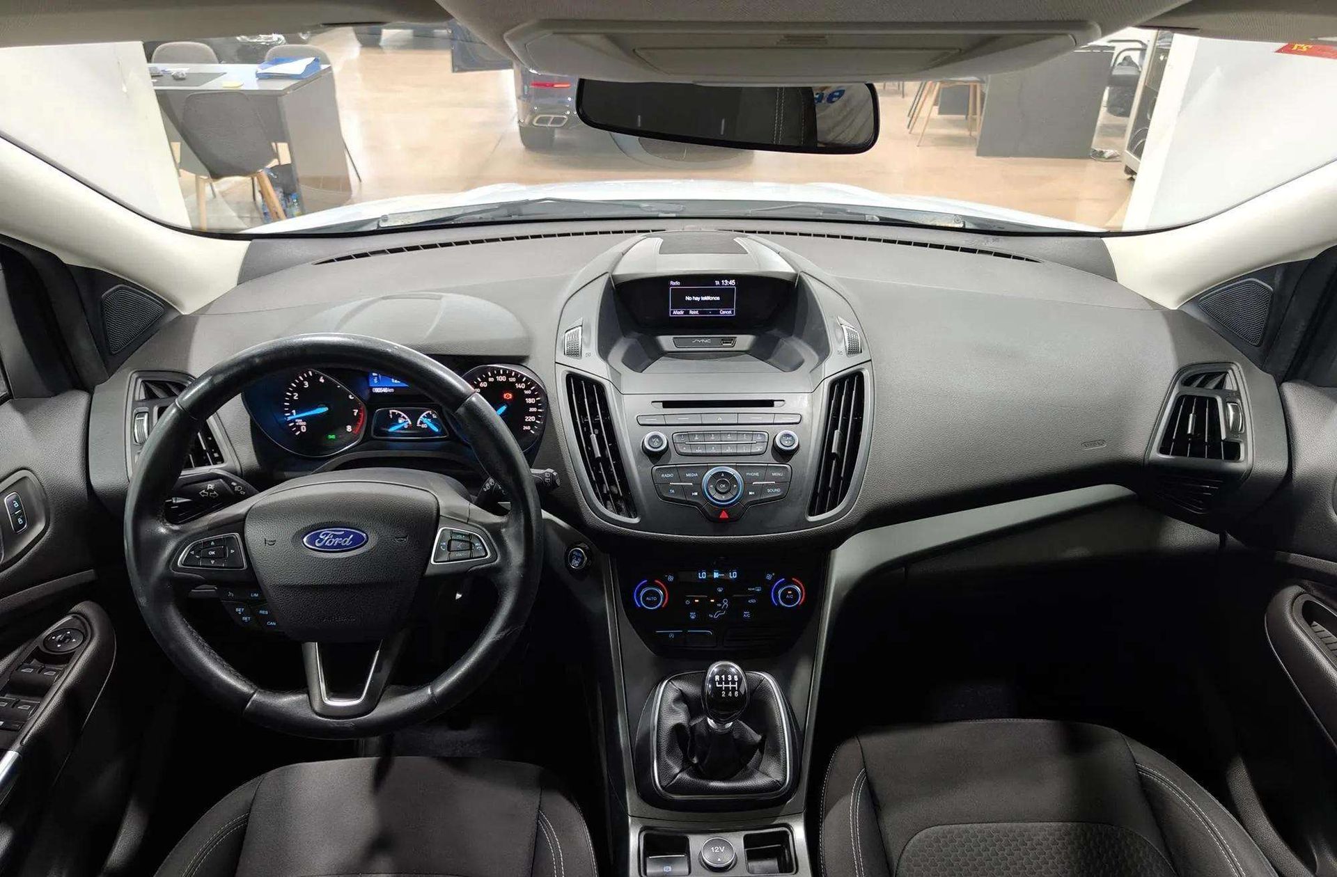 Ford Kuga 1.5 EcoBoost Trend 4x2 - foto 6