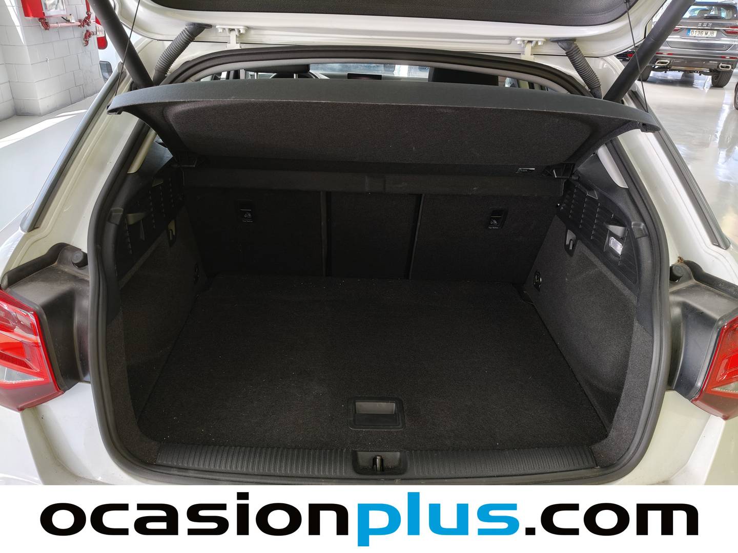 Foto asientos delanteros Audi Q2 Audi Q2 Design 30 TFSI (116CV)