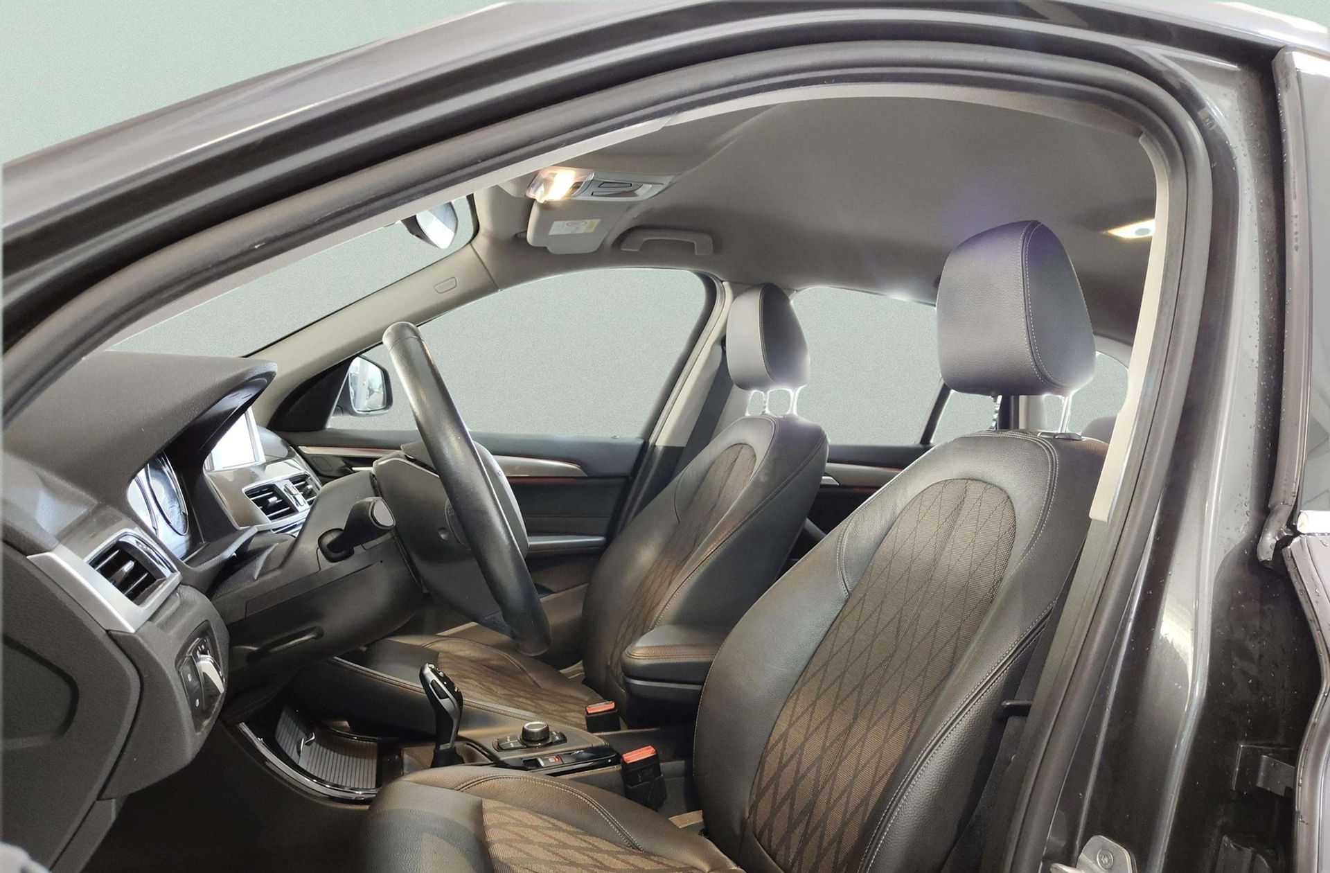 BMW X1 sDrive18i - foto 9