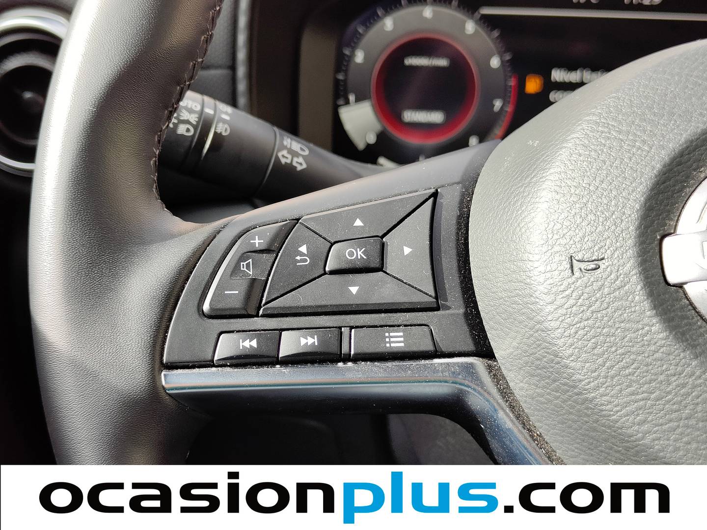 Foto Nissan JUKE Nissan Juke DIG-T N-Connecta 4x2 (114 CV)