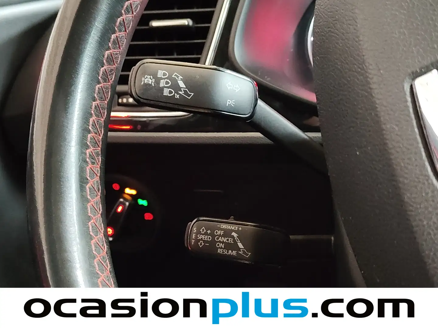 Foto Seat León SEAT León ST ST 2.0 TDI S&S FR Advanced DSG (184 CV)