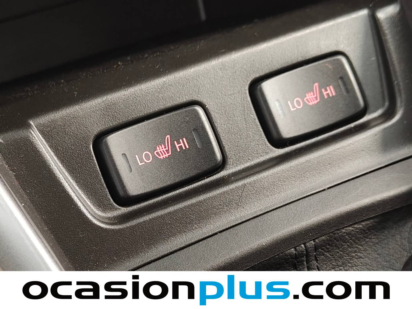 Extras y acabados del Suzuki Vitara Suzuki Vitara 1.4 Turbo Mild Hybrid GLE (129 CV)