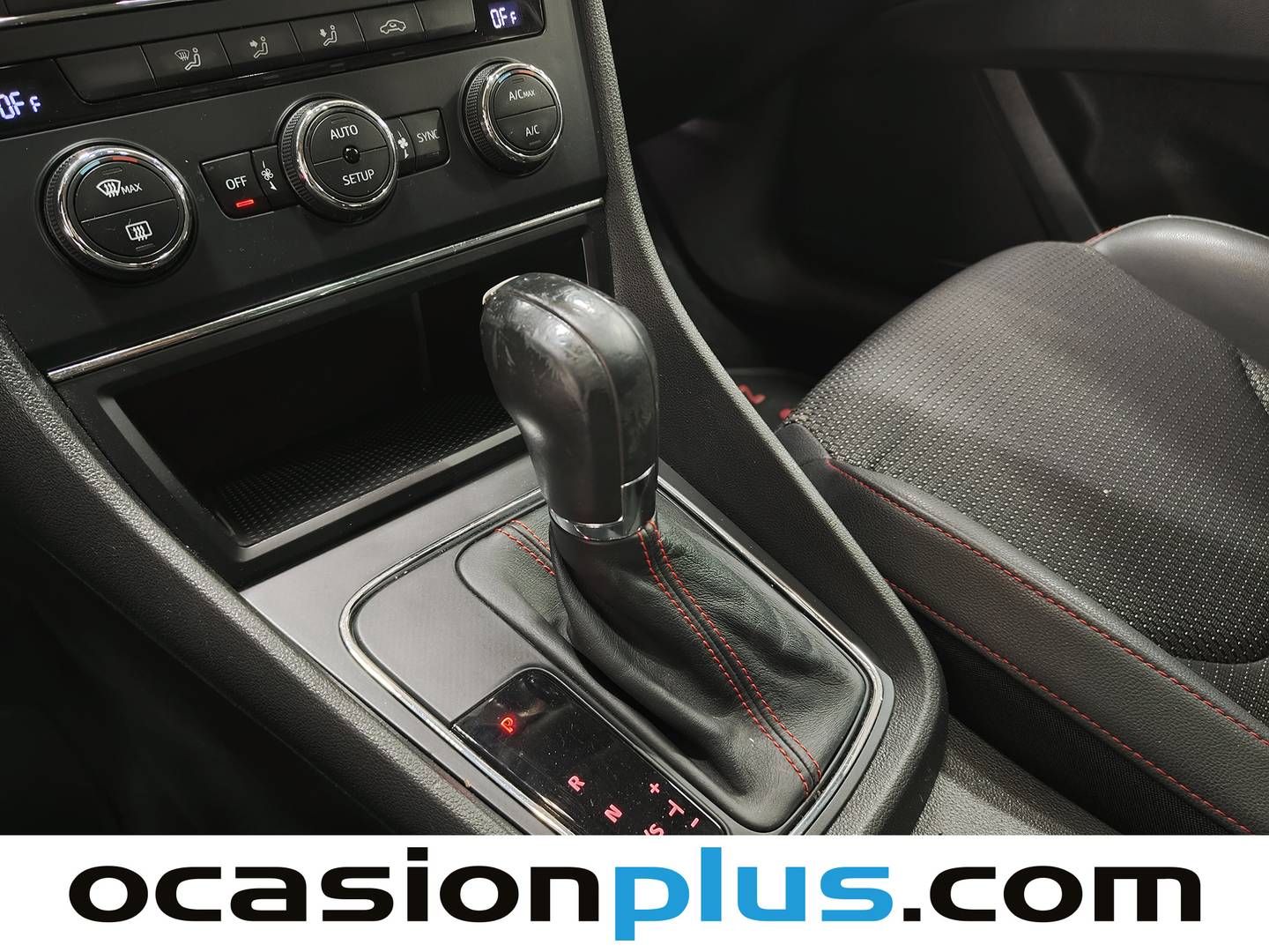 Seat León Seat León ST 2.0 TDI S&S FR DSG (150 CV) de ocasión