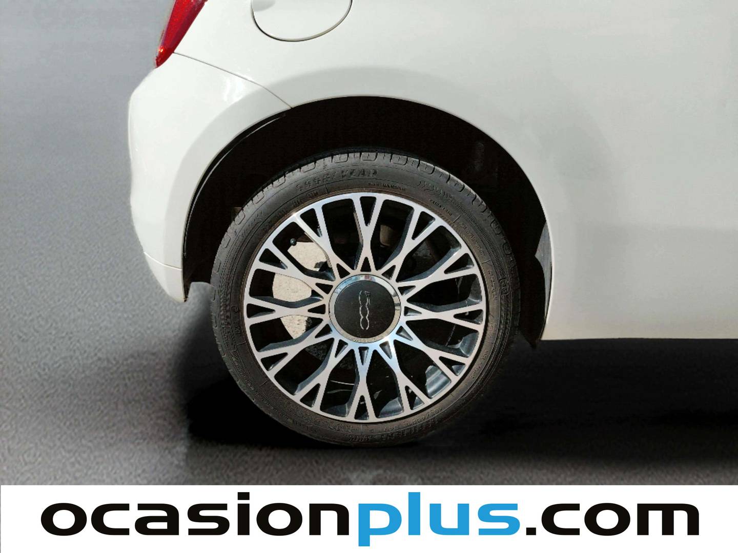 Paquetes del Fiat 500 Fiat 500 1.0 Hybrid Dolcevita (70 CV)