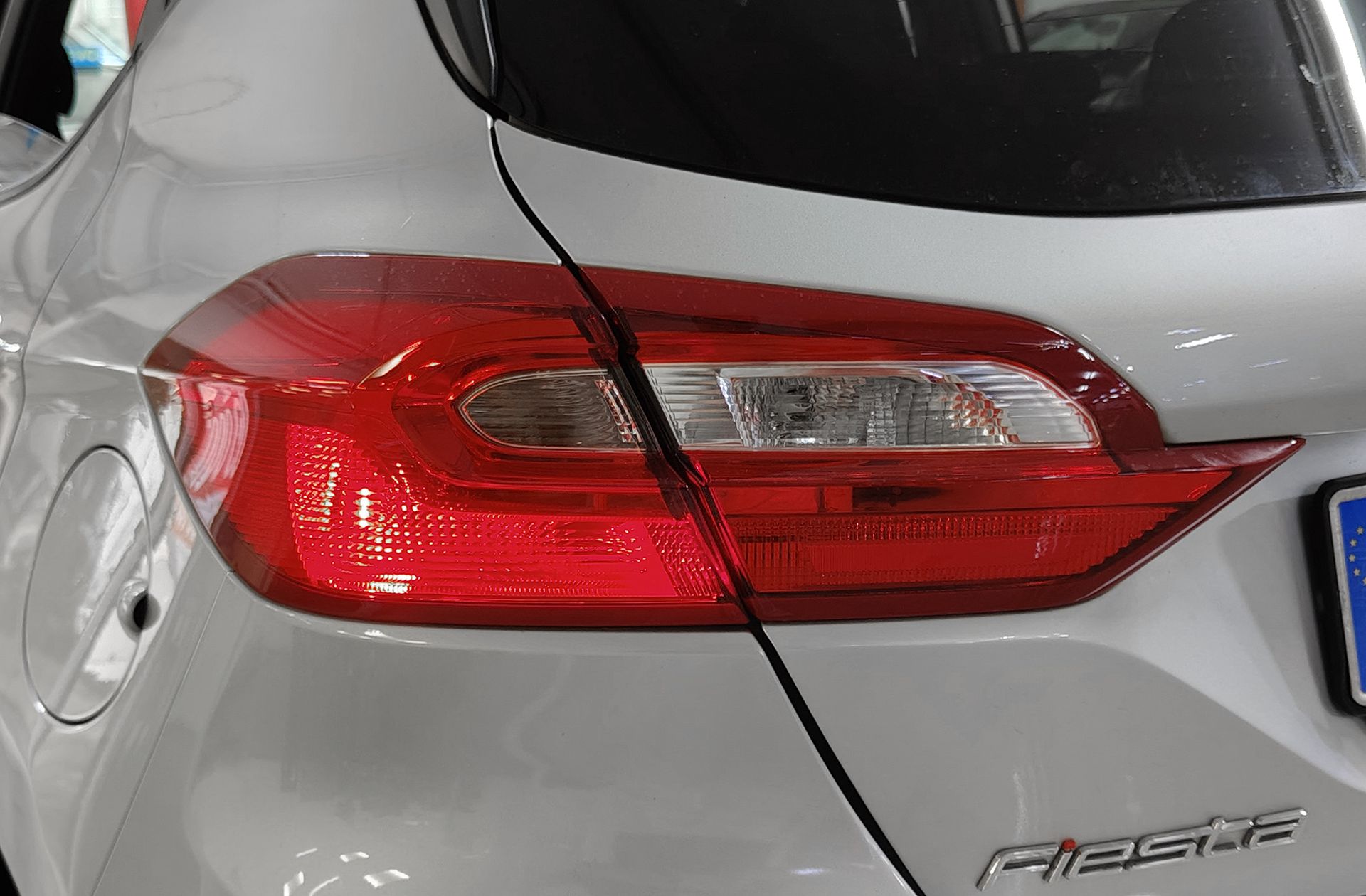 Ford Fiesta 1.0 EcoBoost Trend+ - foto 16