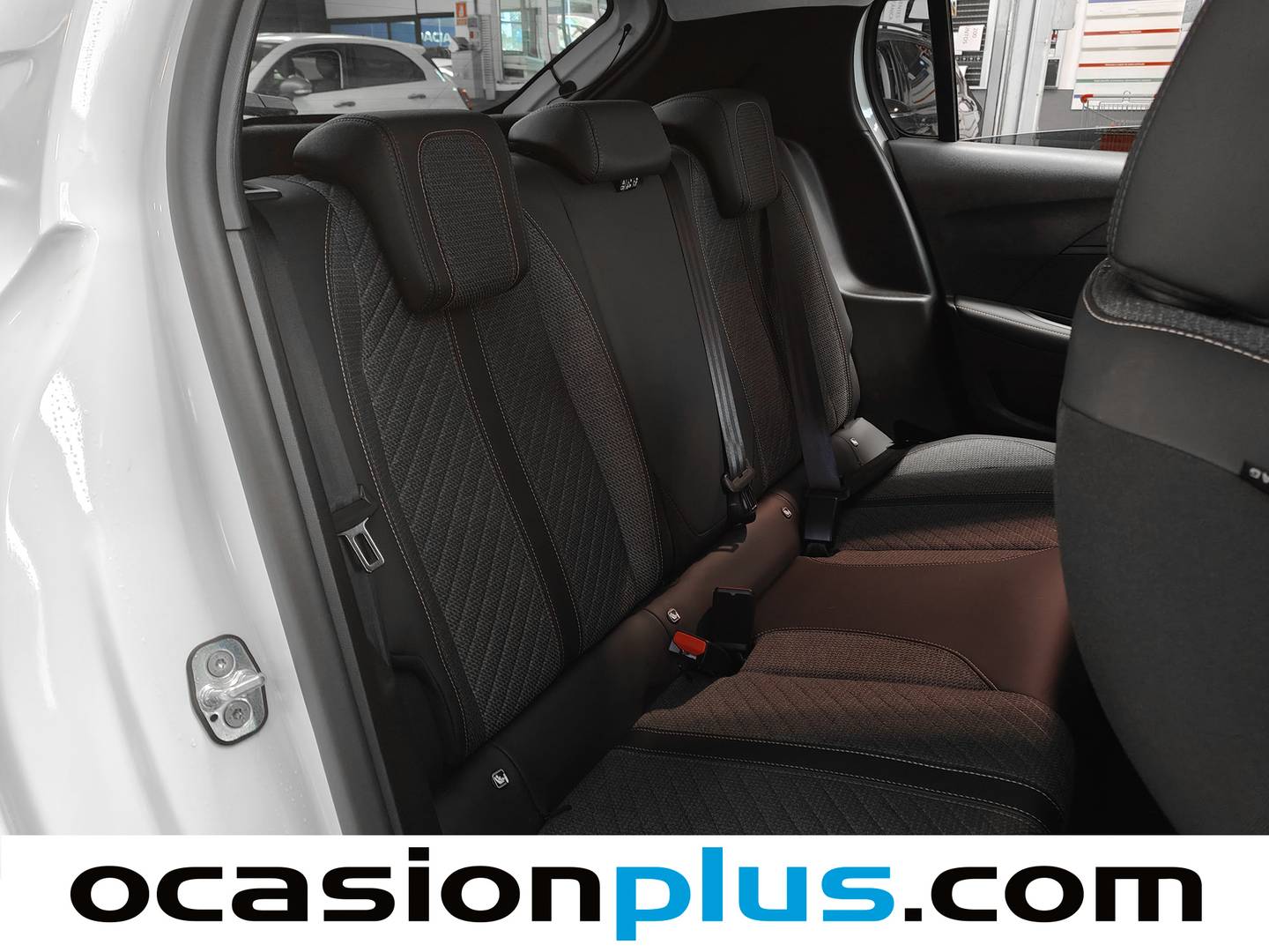 Foto Peugeot 208 Peugeot 208 PureTech 100 Allure (100 CV)